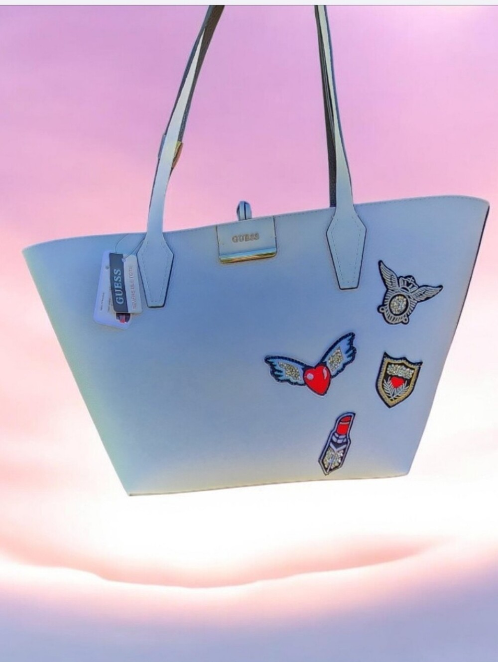Vintage■ NWT●GUESS White Tote with Embroidered Patch Accents